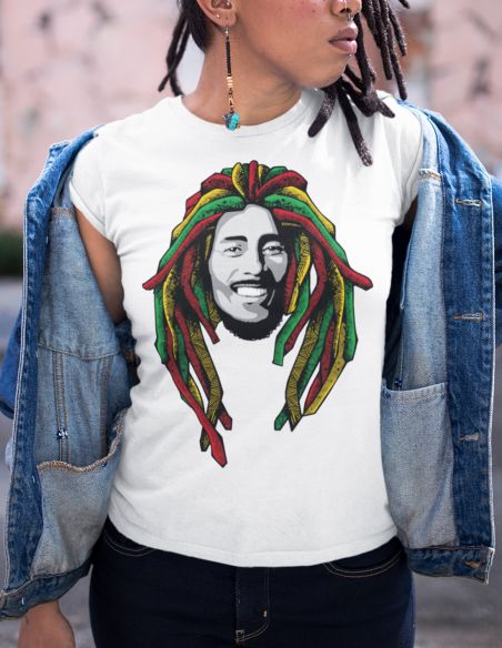 T-shirt donna - Bob Marley indossata
